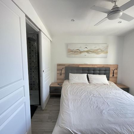 Charmante Villa Avec Piscine Dans Les Canaux 엠푸리아브라바 외부 사진